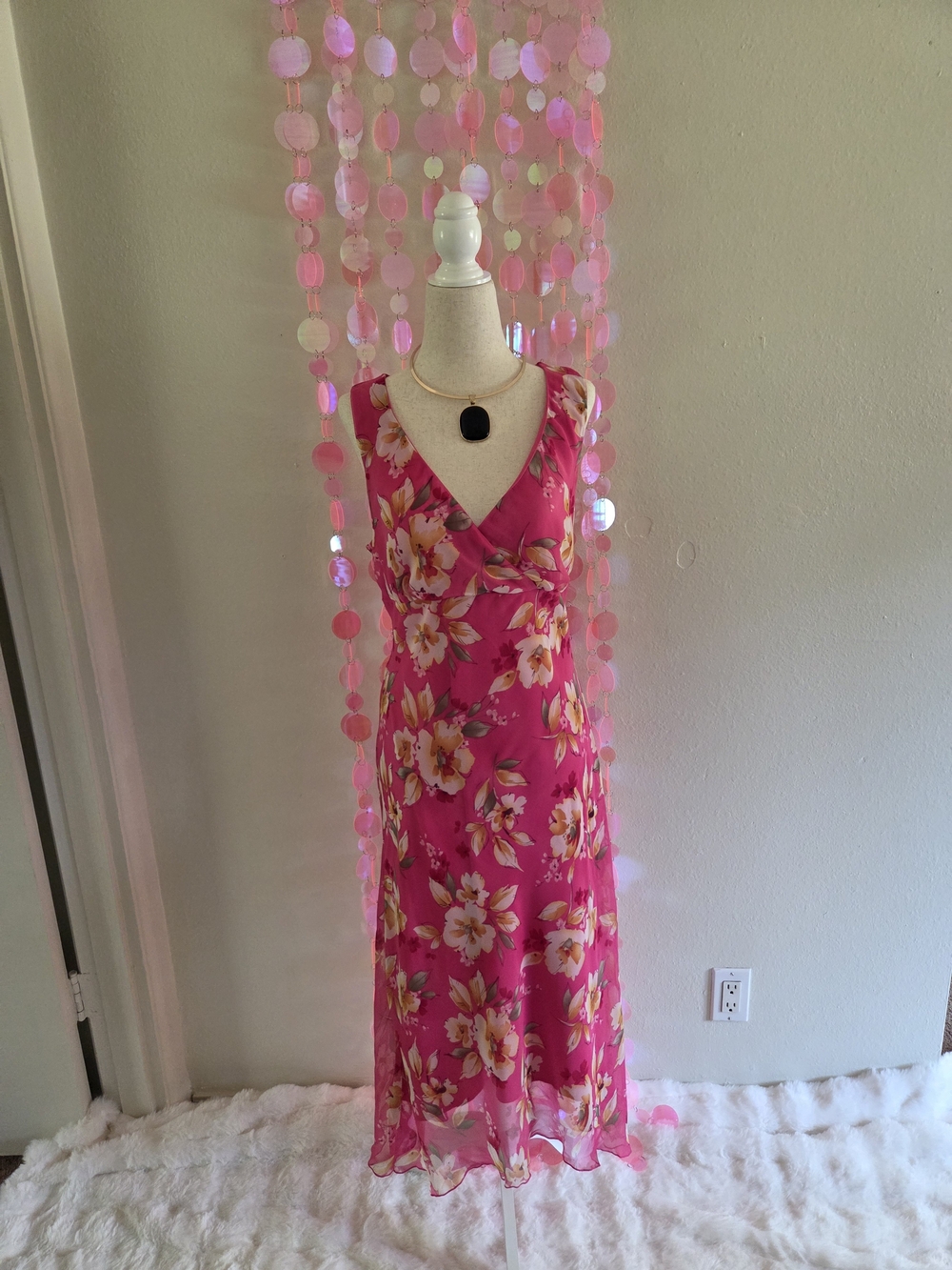 Vintage Y2K Sleeveless Pink Floral Midi Dress
